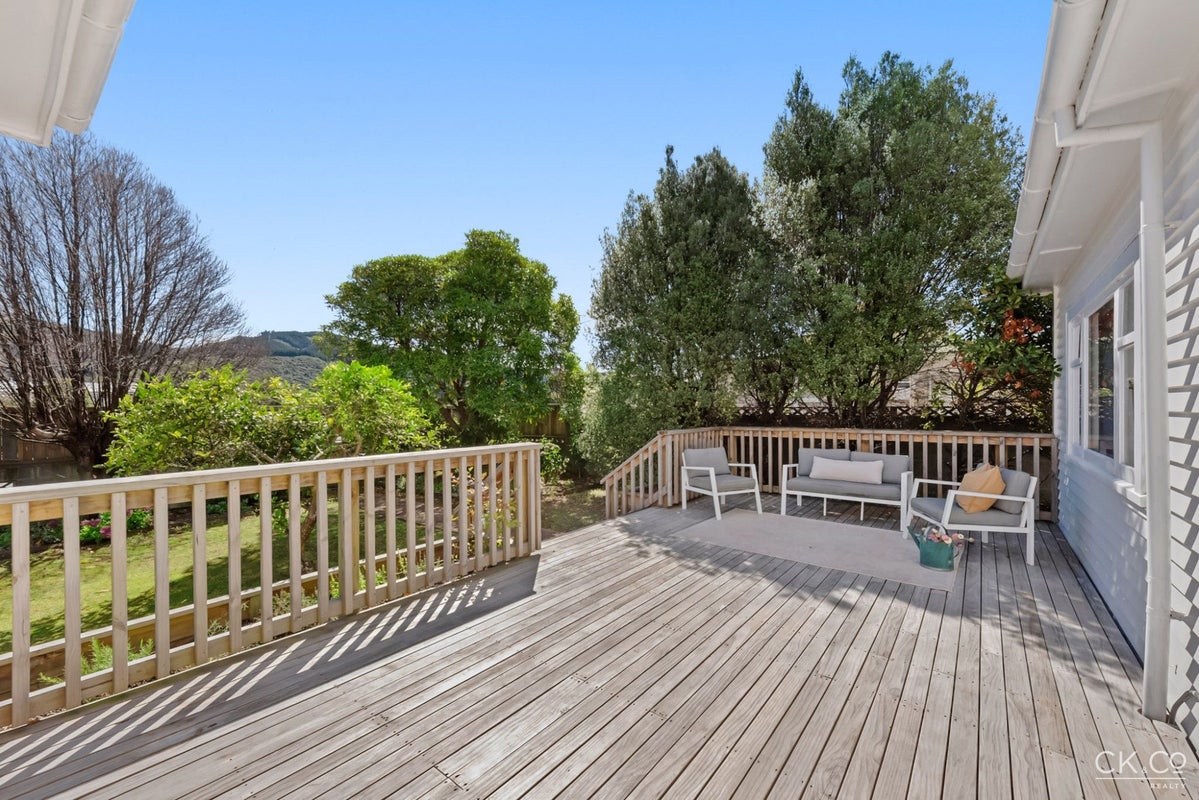 232 Fergusson Drive, Heretaunga, Upper Hutt - Carousel 25