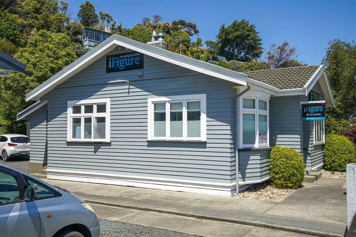 77 Tahunanui Drive, Tahunanui, Nelson - Carousel 2