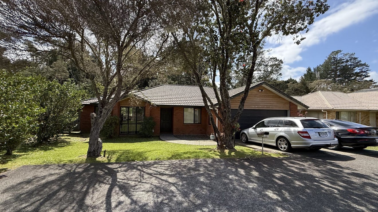 30 Lomas Way, Albany, Auckland - Carousel 1