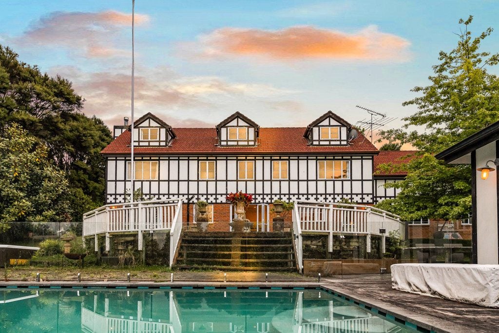233 Paremoremo Road, Lucas Heights, Auckland - Carousel 1