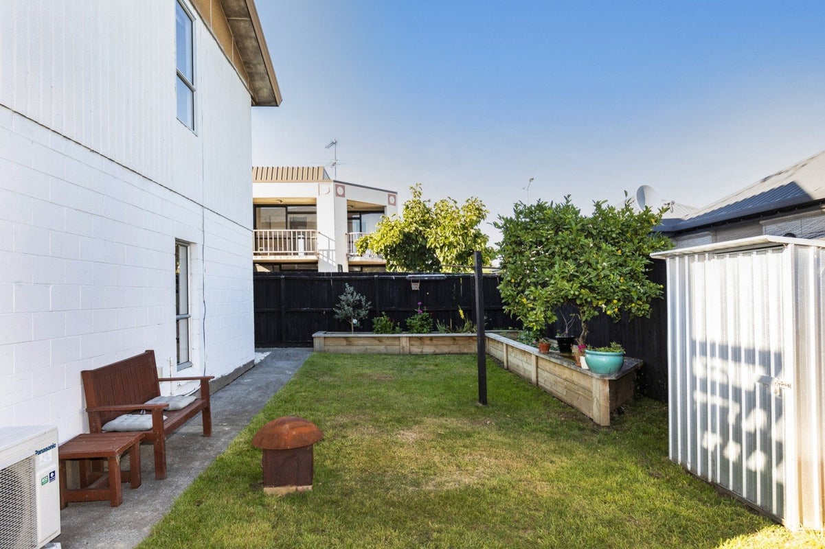 7/9 Kipling Street, Addington, Christchurch - Carousel 13