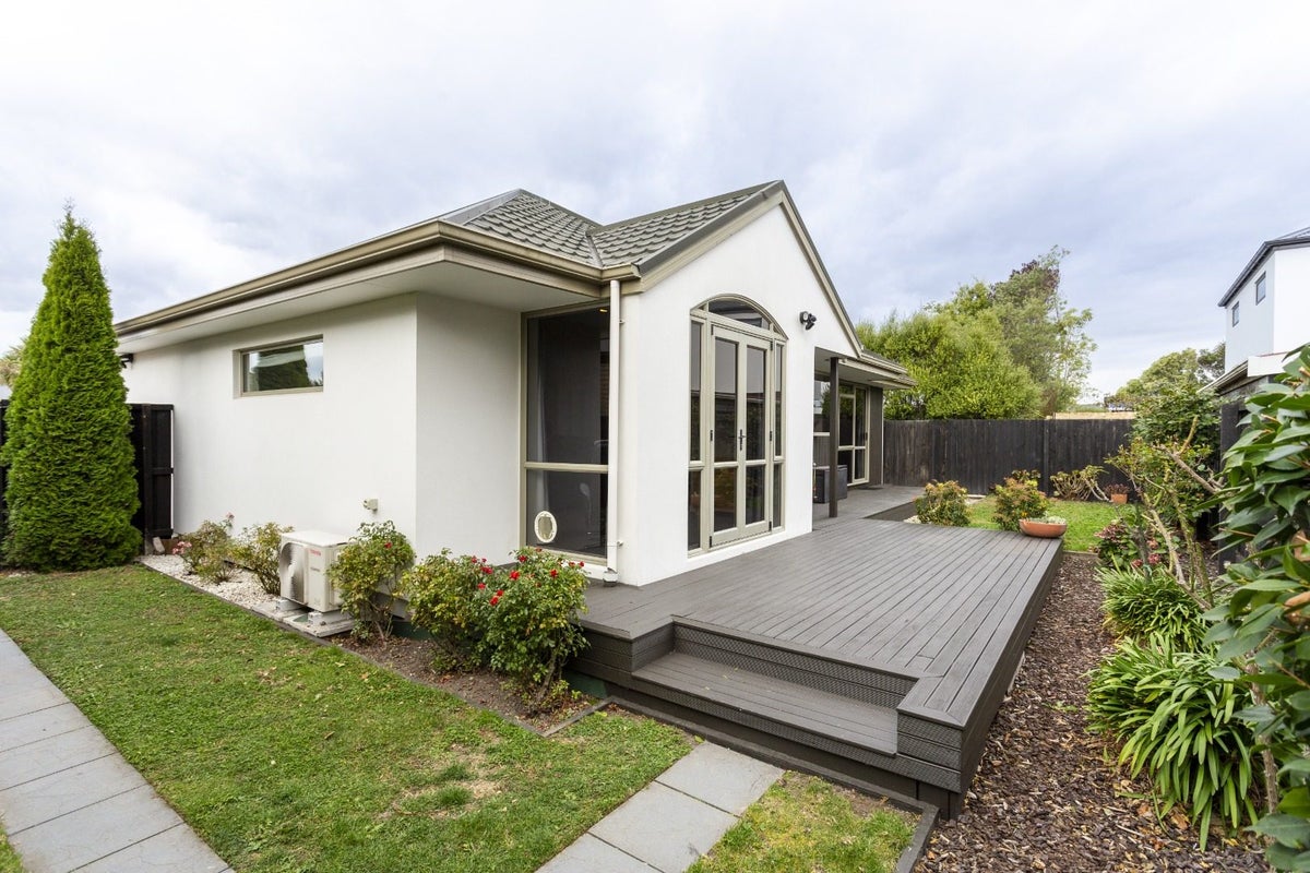 48 Surrey Street, Linwood, Christchurch - Carousel 1
