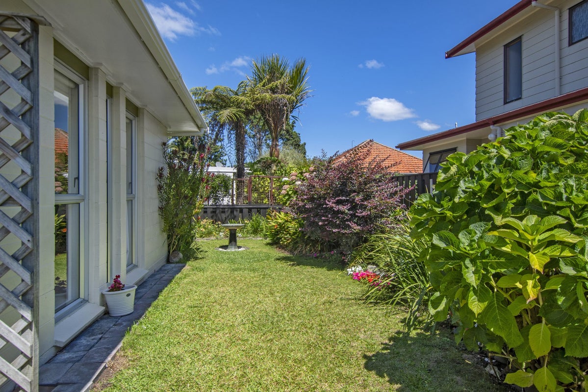 83A Hatea Drive, Regent, Whangarei - Carousel 2