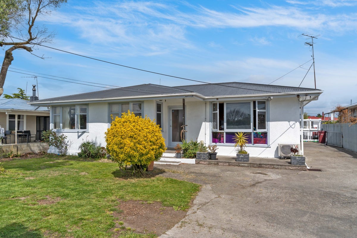 31 Judds Road, Solway, Masterton - Carousel 1