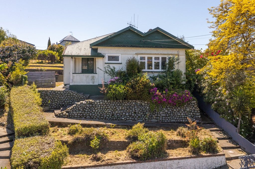 41 Beverley Road, Maori Hill, Timaru - Carousel 1