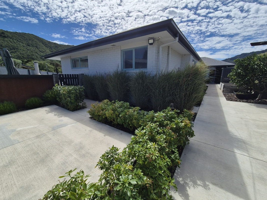 4 Mara Place, Waikawa, Picton - Carousel 21