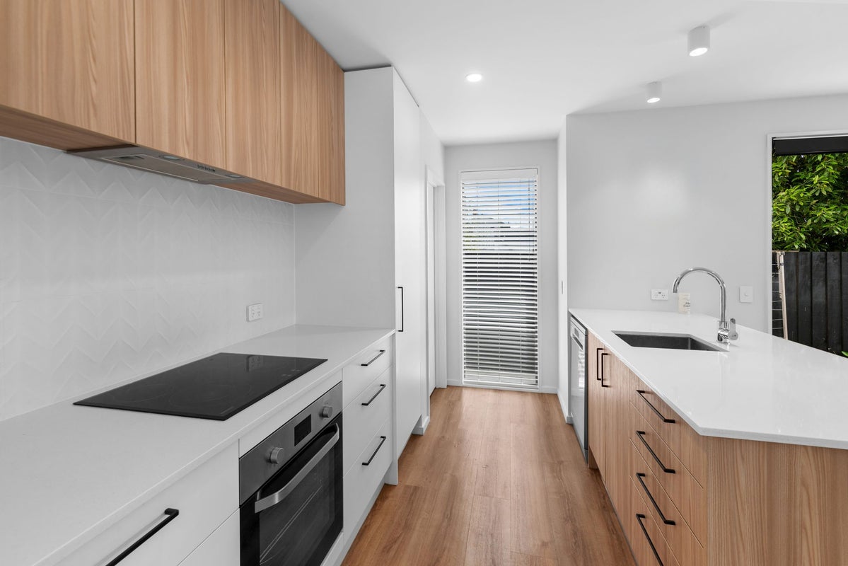 1/63 Waltham Road, Sydenham, Christchurch - Carousel 2