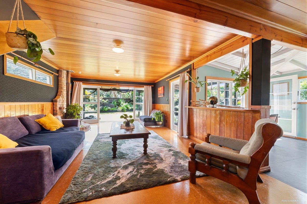 15 Erangi Place, Henderson - Carousel 2