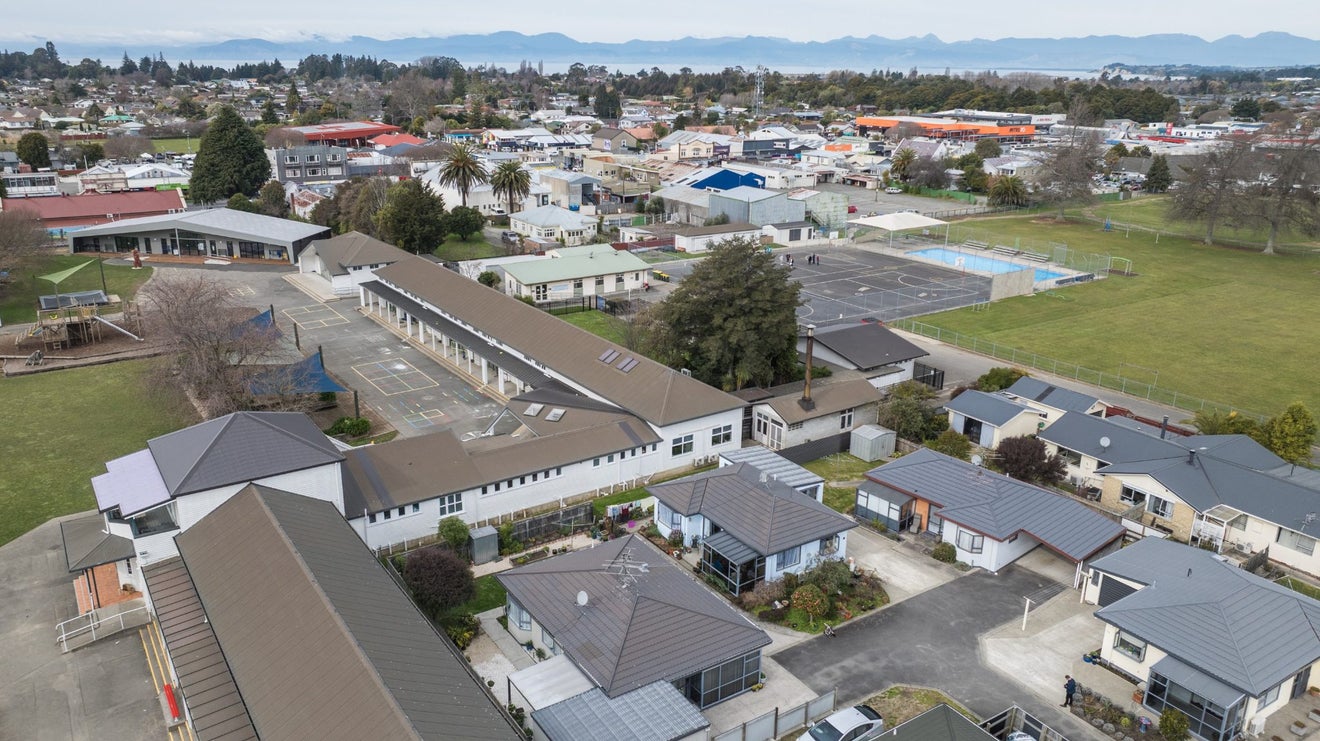 5A Talbot Street, Motueka - Carousel 24