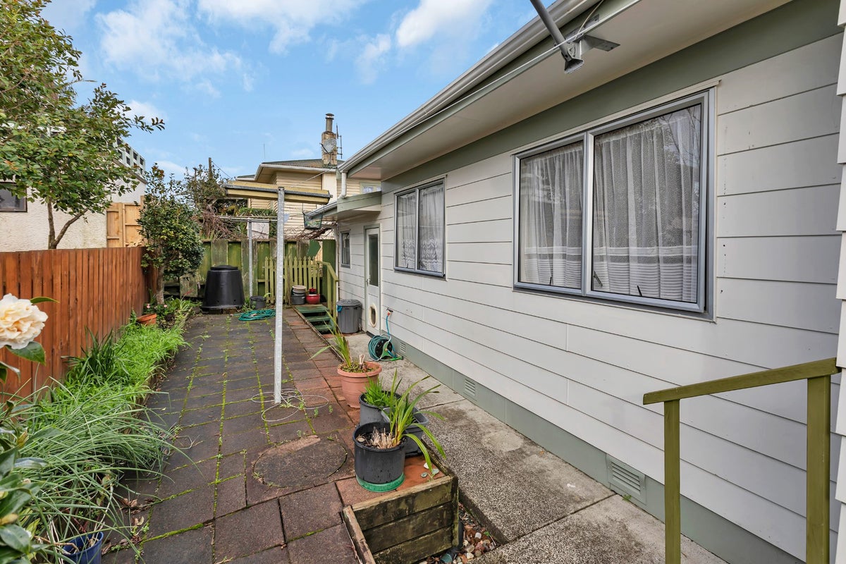 1A Tainui Street, Onerahi, Whangarei - Carousel 22