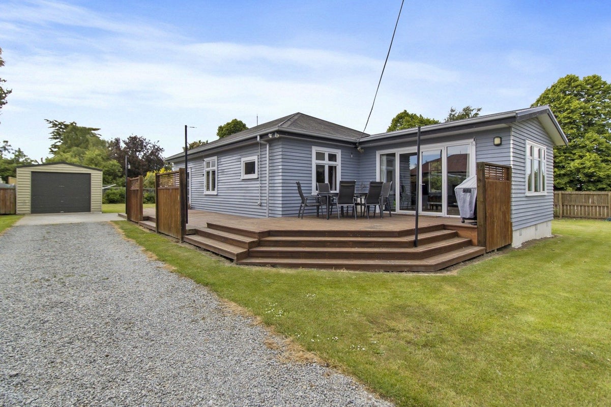 22 Arowhenua Road, Kerrytown, Timaru - Carousel 1