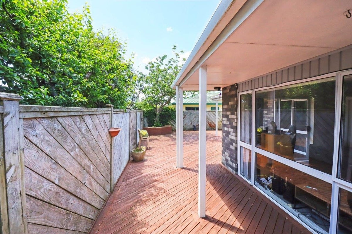 26A Windsor Street, Terrace End, Palmerston North - Carousel 11