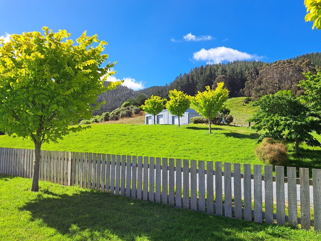 79 Kakariki Way, Whitemans Valley, Upper Hutt - Carousel 16