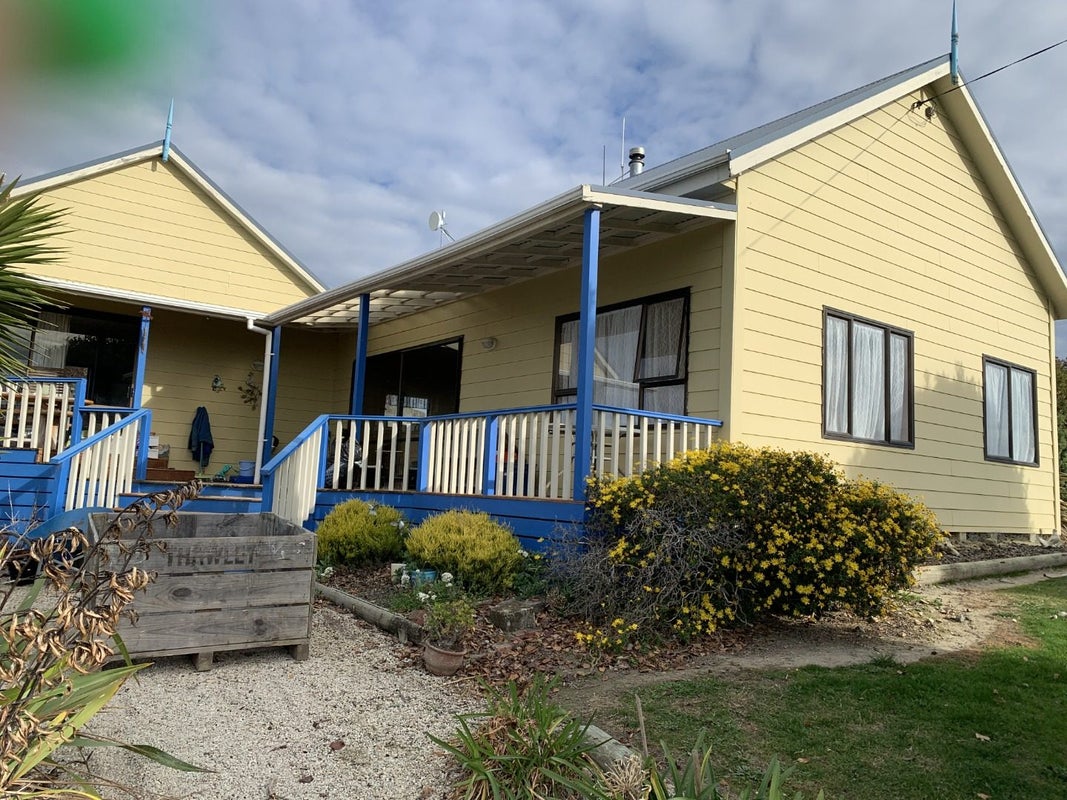 23 Nile Road, Mahana, Upper Moutere - Carousel 1