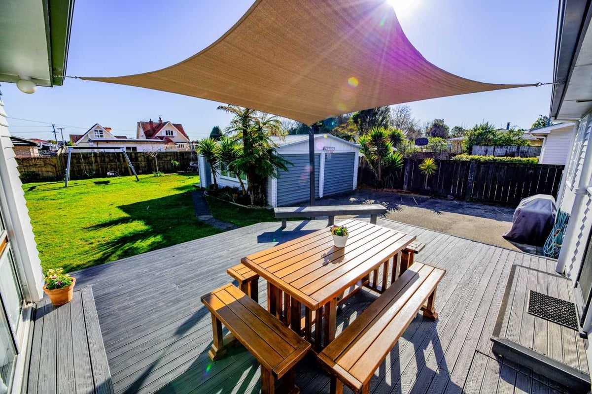 5 Green Avenue, Levin, Levin - Carousel 1