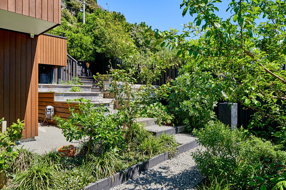 4 Marama Terrace, Eastbourne, Lower Hutt - Carousel 35