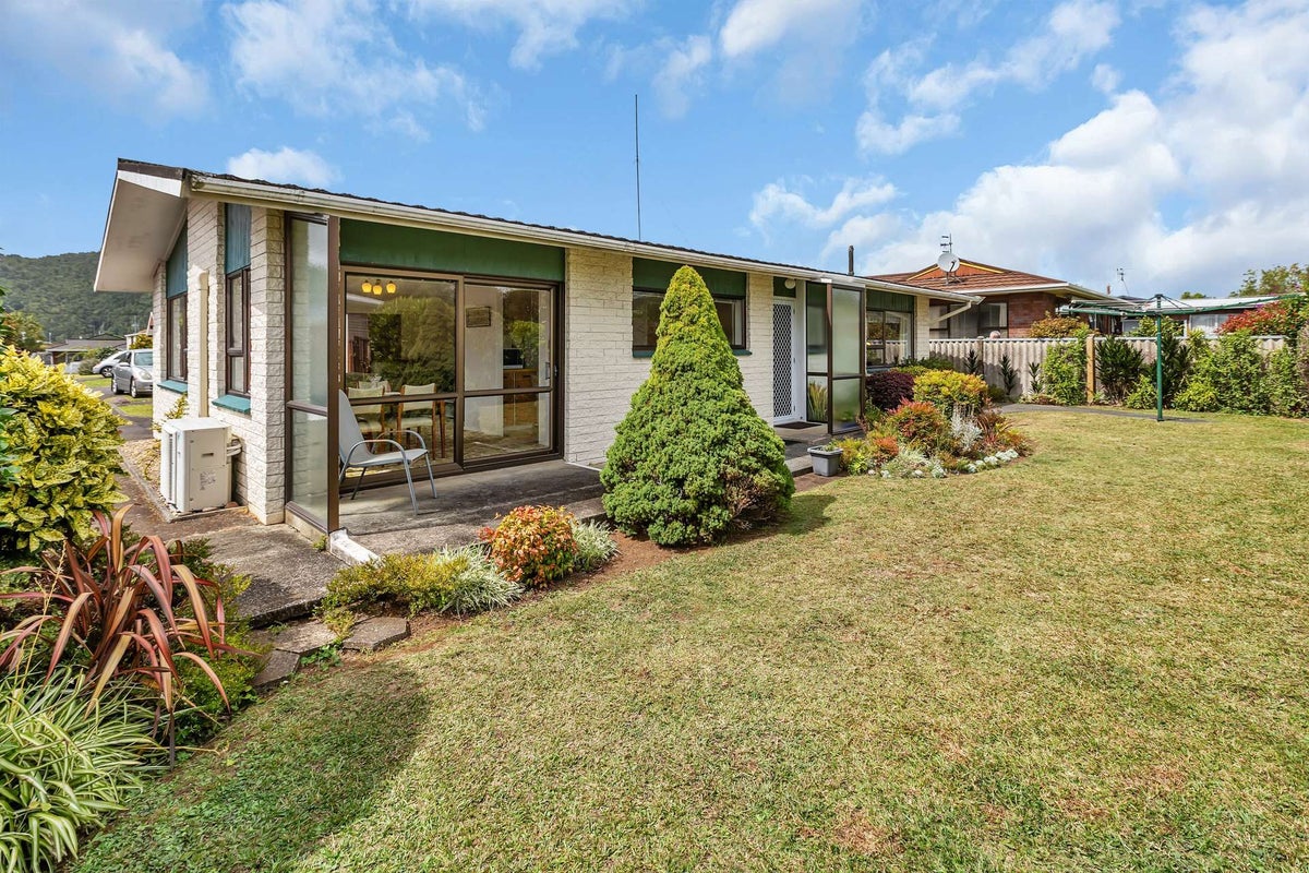 11D Princes Street, Kensington, Whangarei - Carousel 1