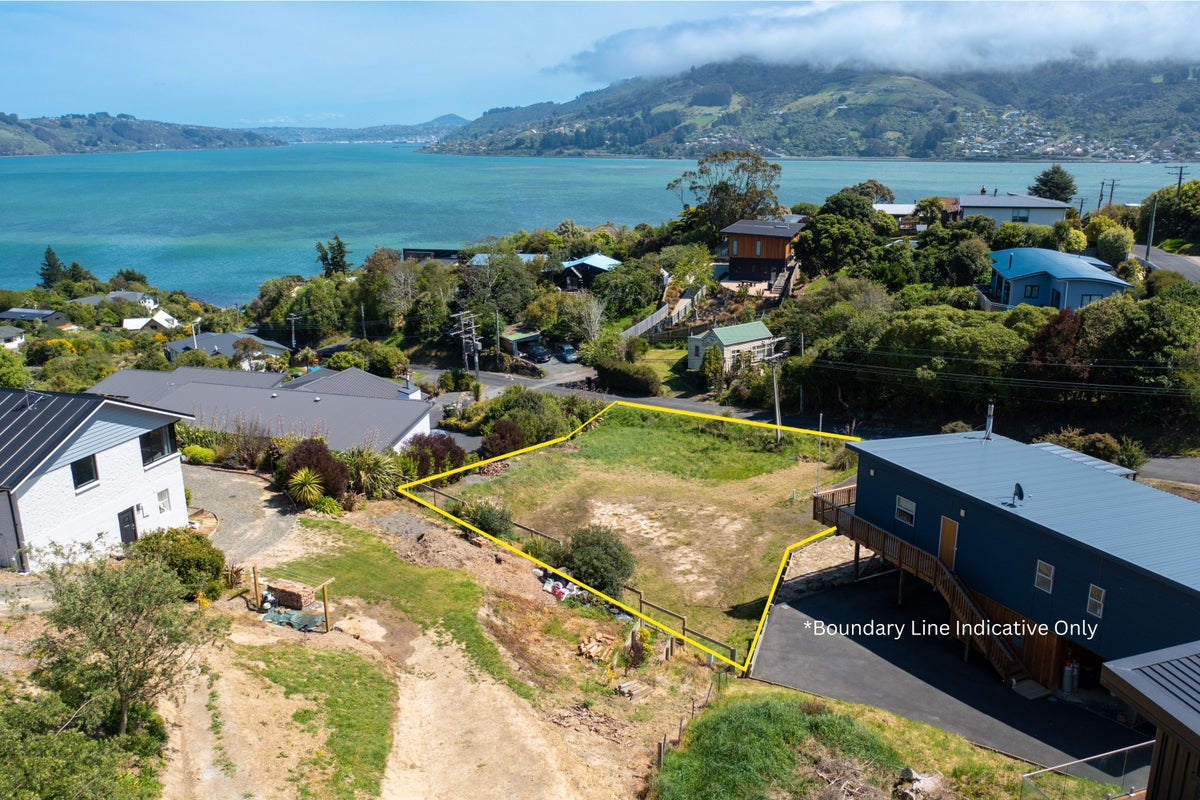 14 Luss Road, Company Bay, Dunedin - Carousel 1
