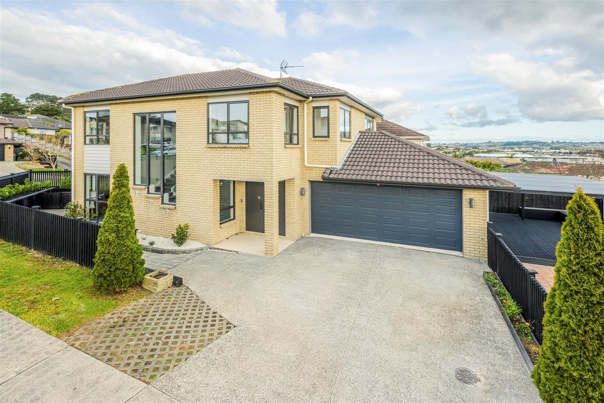 55 Packspur Drive, Flat Bush, Auckland - Carousel 25