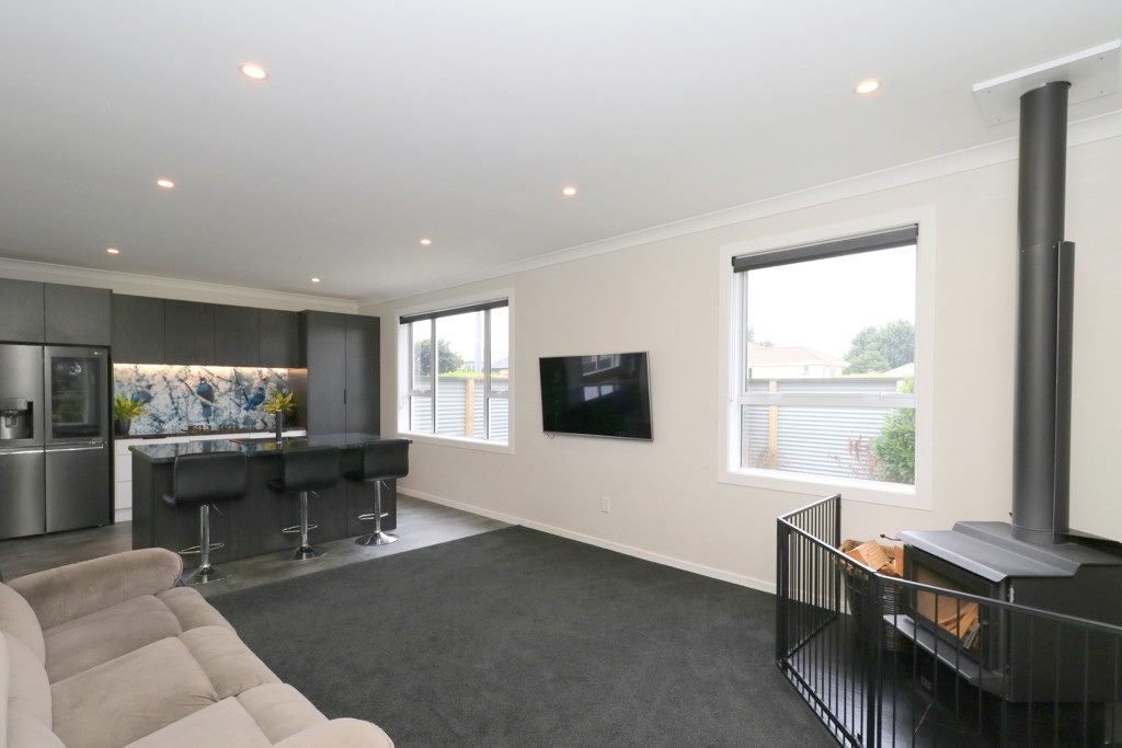 45 John Street, Strathern, Invercargill - Carousel 1