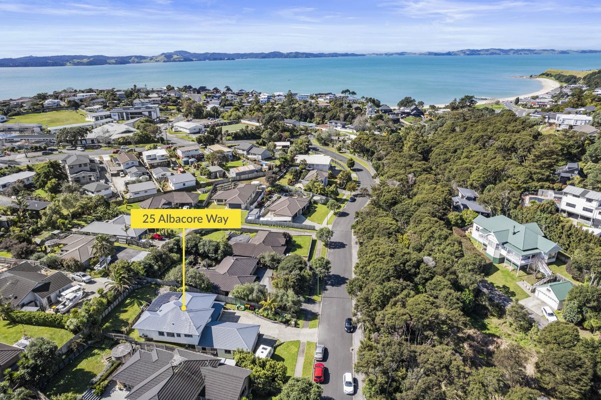 25 Albacore Way, Maraetai, Auckland - Carousel 2