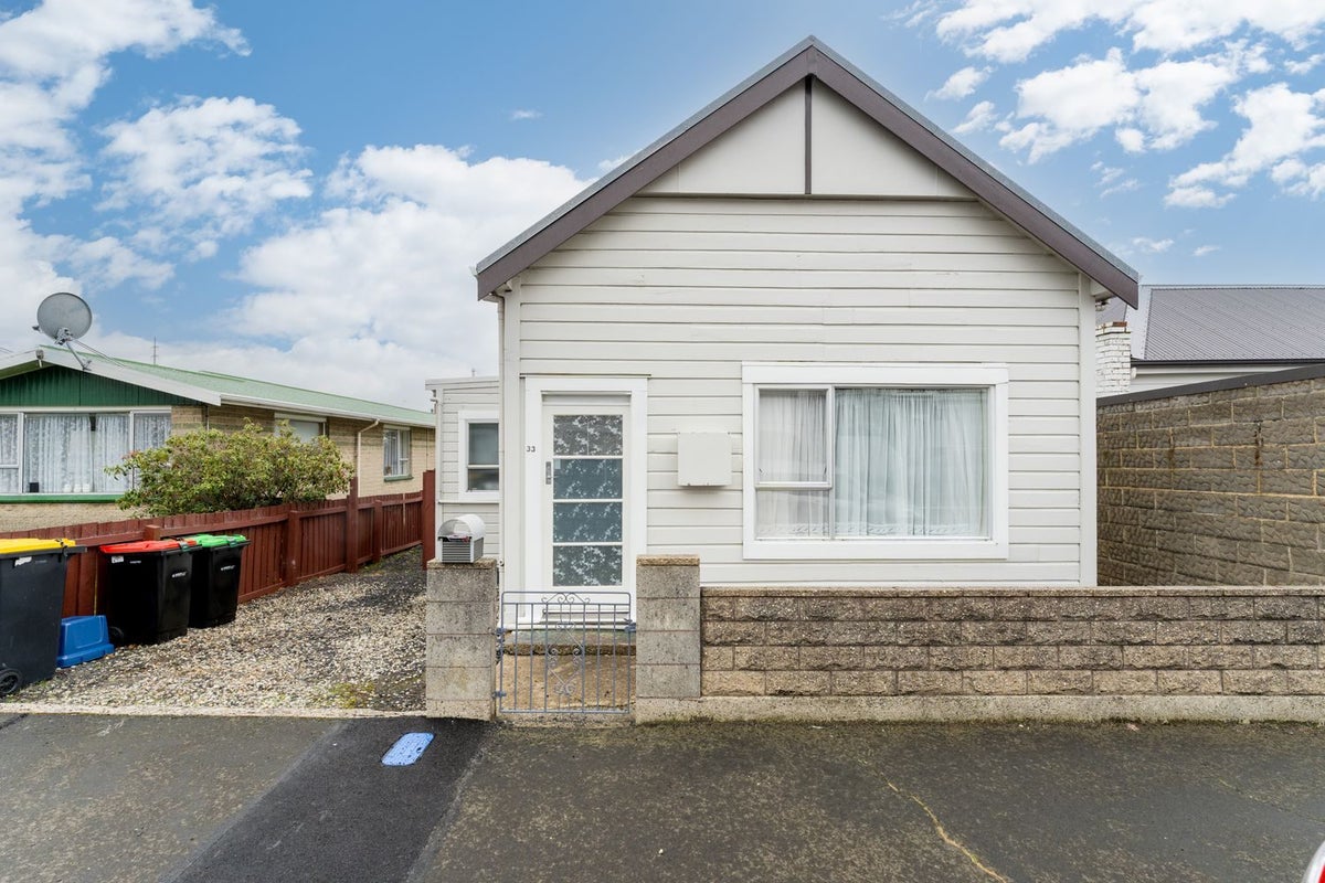 33 David Street, Caversham, Dunedin - Carousel 2