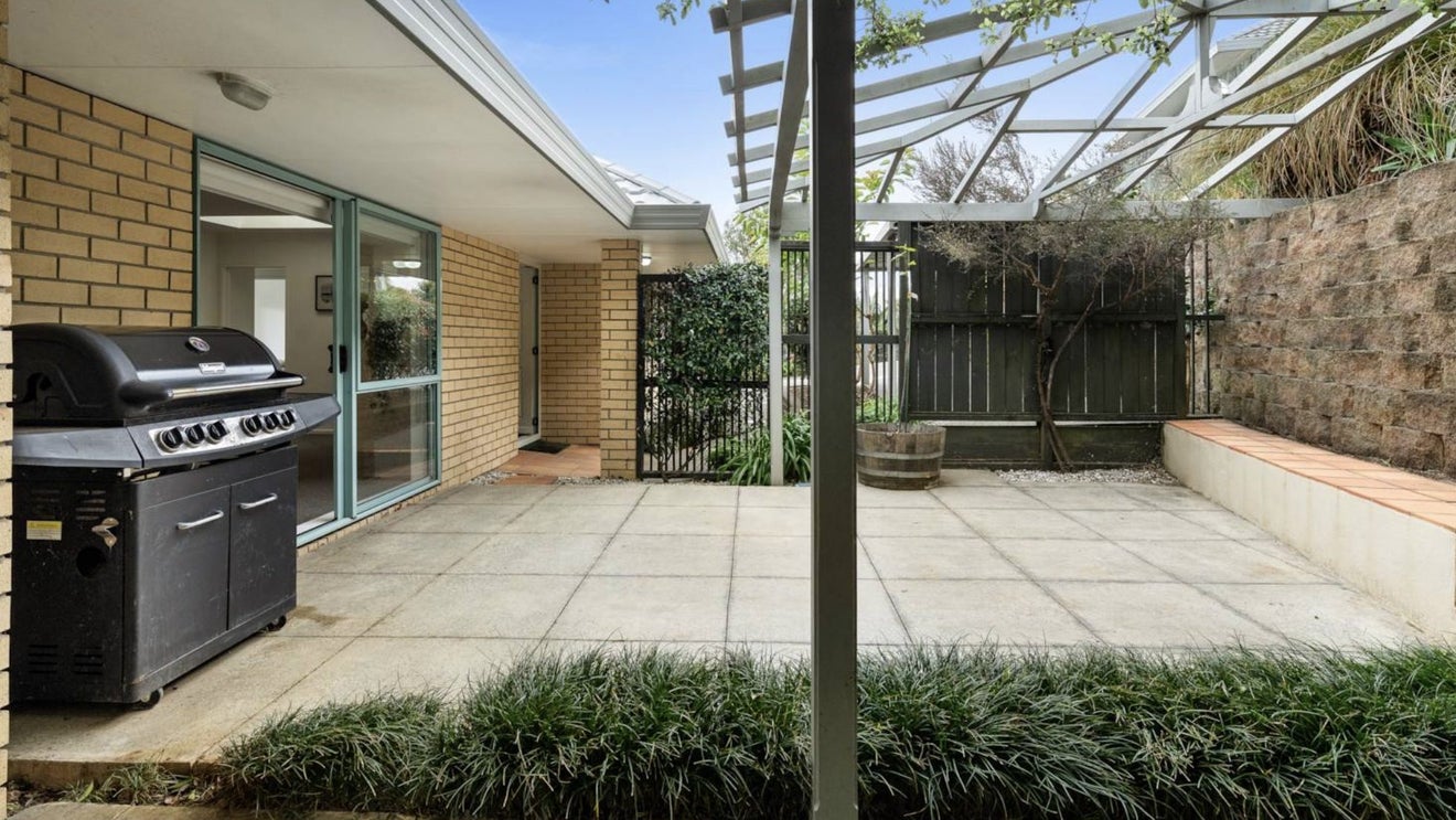2 Deborah Hatton Lane, Mount Wellington, Auckland - Carousel 1