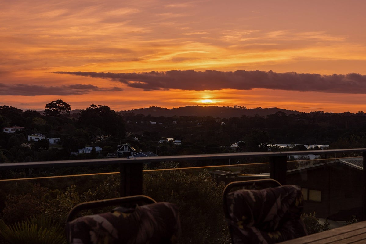 36 Calais Terrace, Ostend, Waiheke Island - Carousel 33