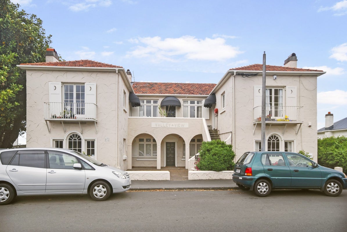1/351 Mount Eden Road, Mount Eden, Auckland - Carousel 11