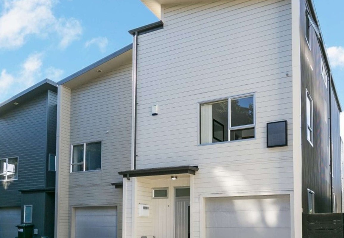 2/3 Severn Street, Island Bay, Wellington - Carousel 2
