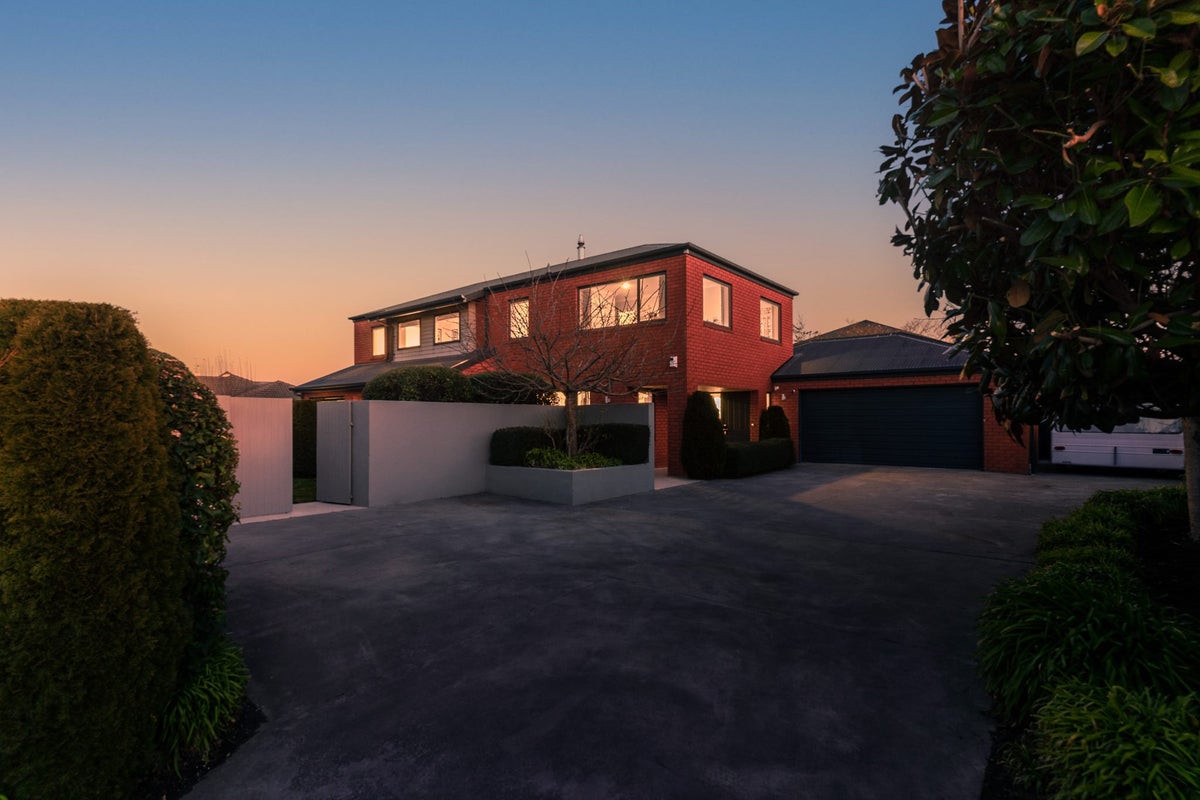 15 Dunvegan Place, Harewood, Christchurch - Carousel 28