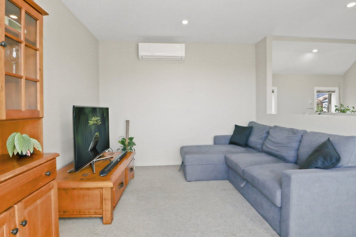 3/9 Cameron Street, Sydenham, Christchurch - Carousel 2