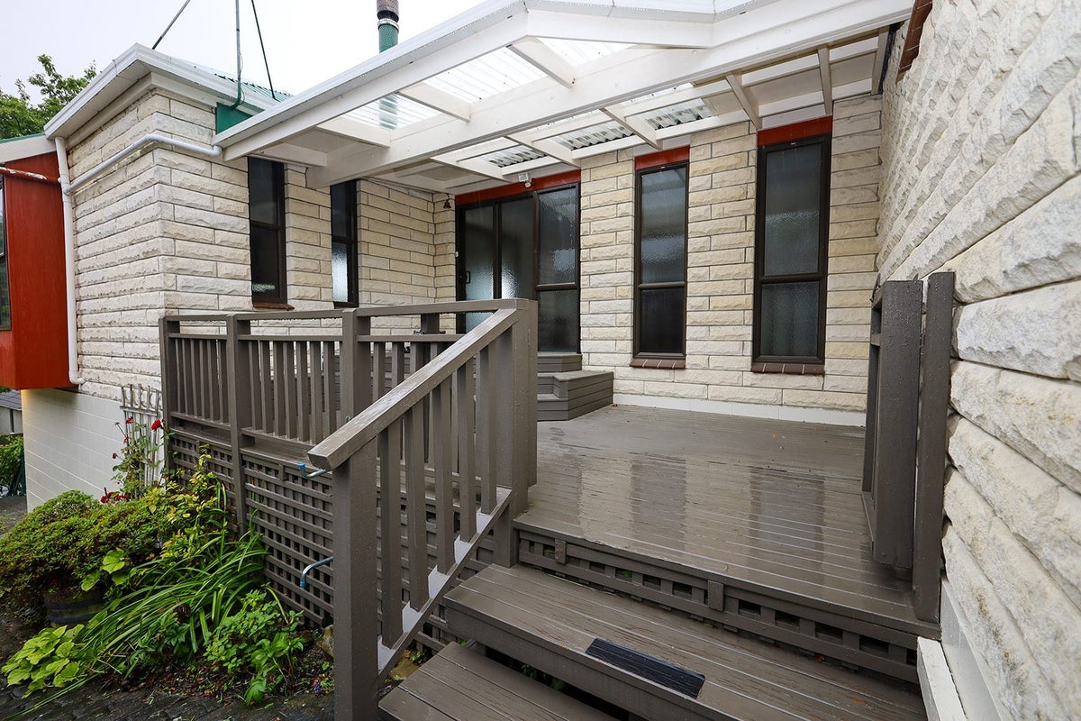 71 Glenross Street, Glenross, Dunedin - Carousel 2