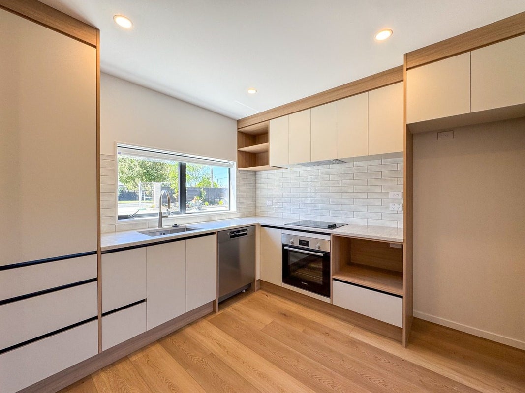 19B House Avenue, Mangere Bridge, Auckland - Carousel 2