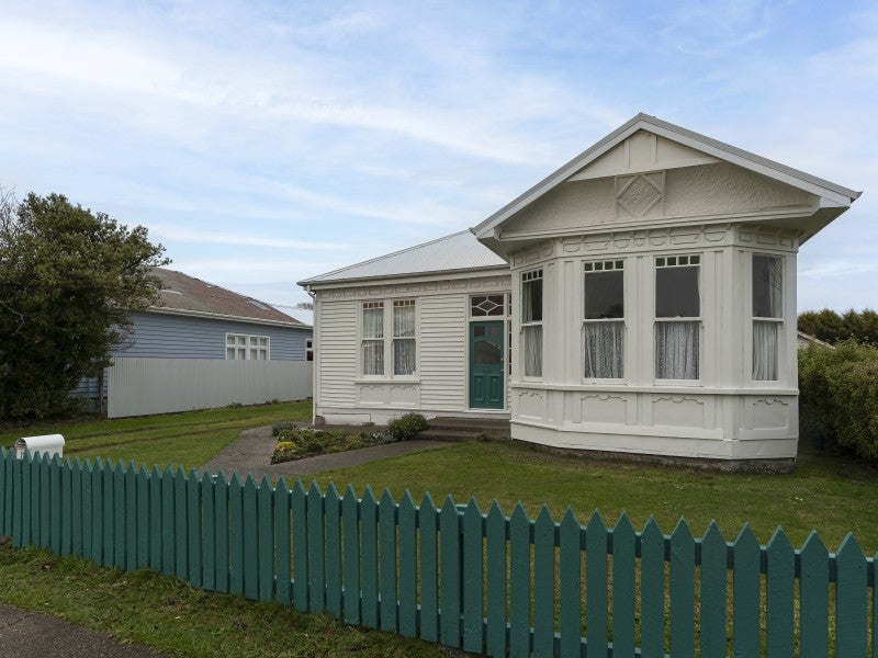 27 Collingwood Street, Strathern, Invercargill - Carousel 1