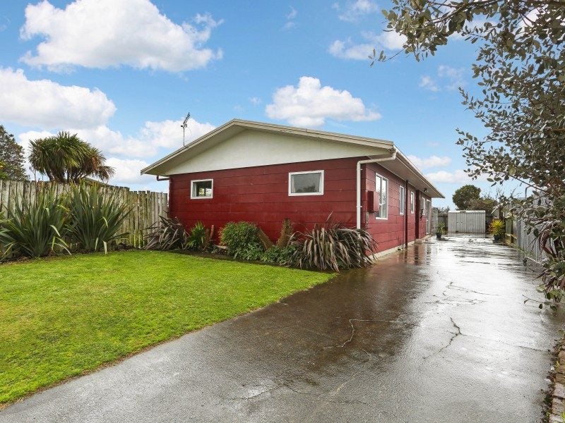 22 Bangor Street, Flaxmere, Hastings - Carousel 2