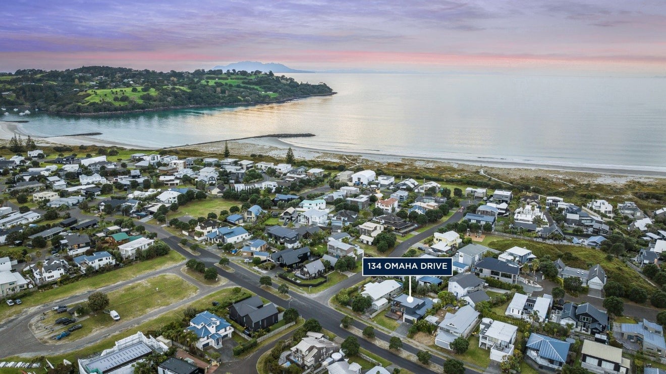 134 Omaha Drive, Warkworth - Carousel 1