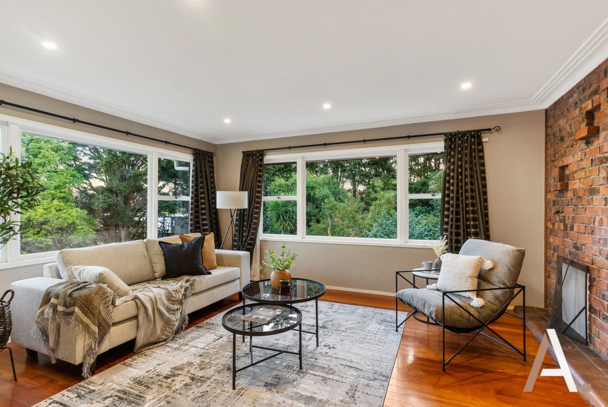 6 Brough Road, Manurewa East, Auckland - Carousel 1