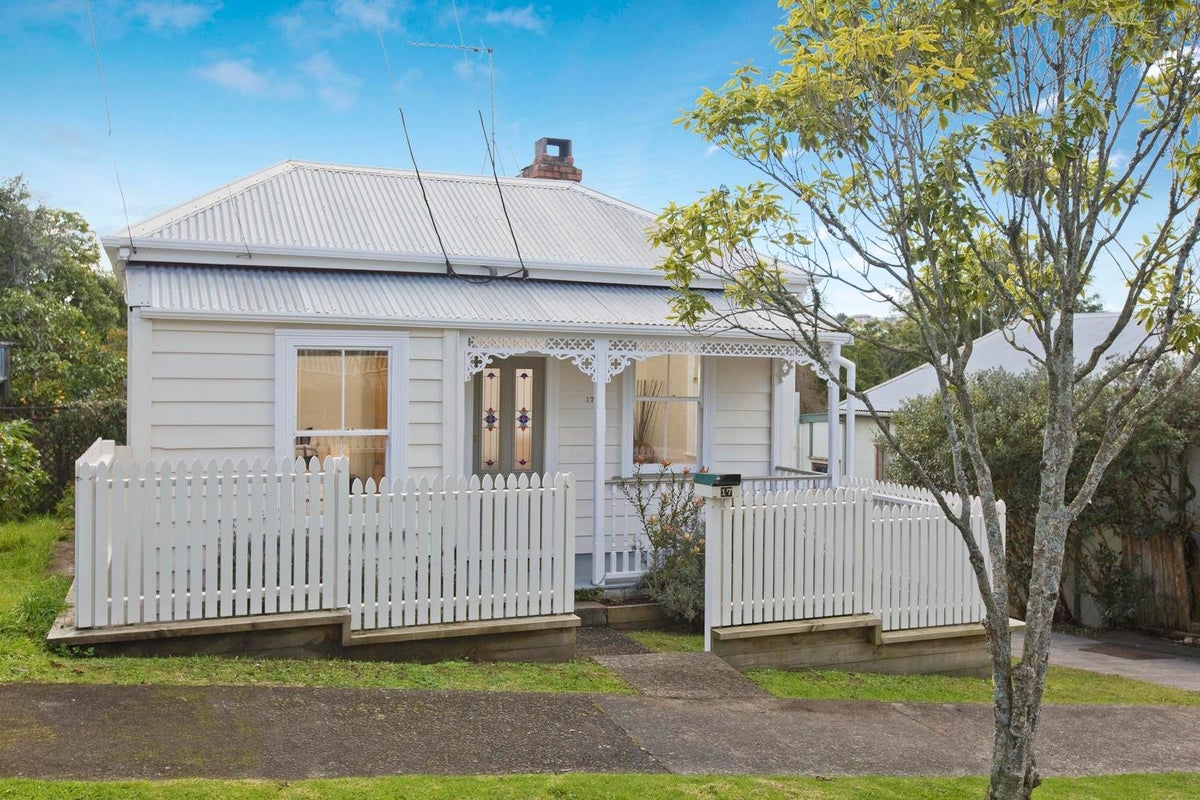 17 Second Avenue, Kingsland, Auckland - Carousel 1
