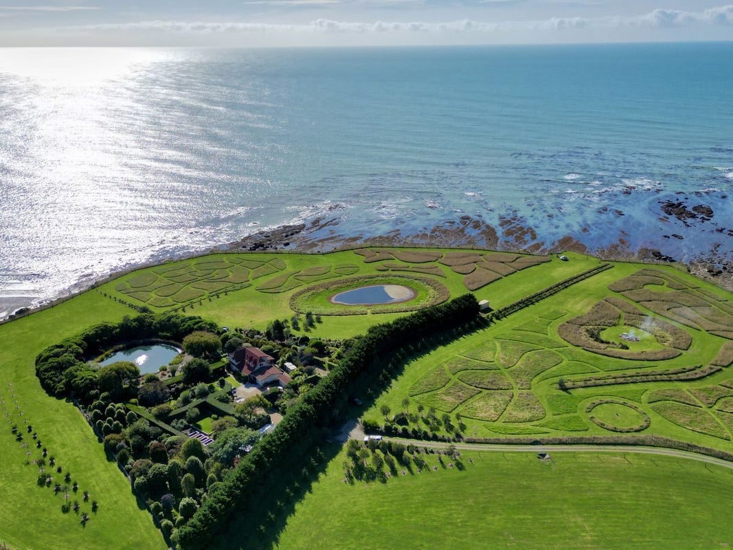 964 Waianakarua Road, Herbert - Carousel 2