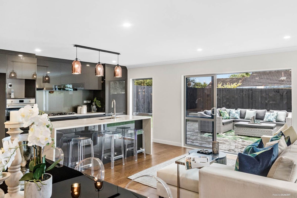 30A Harapaki Road, Meadowbank, Auckland - Carousel 2