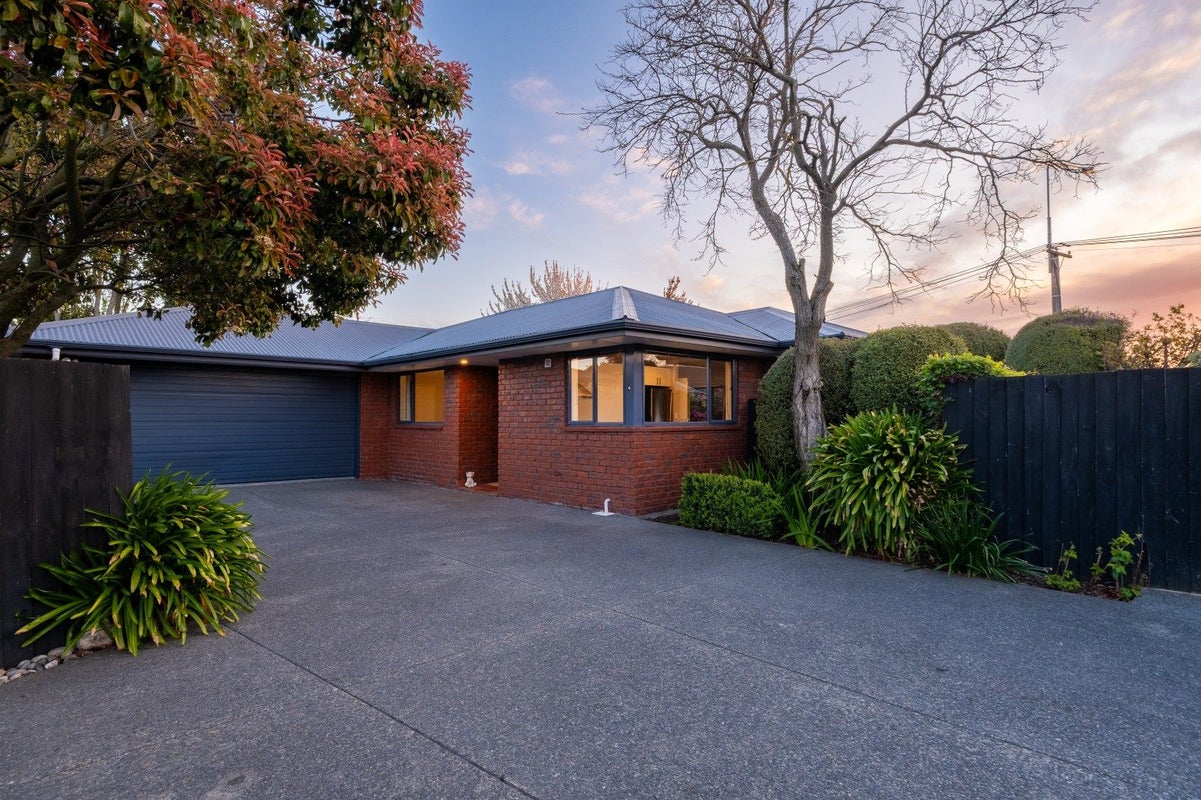 4 Kennedys Bush Road, Halswell, Christchurch - Carousel 1