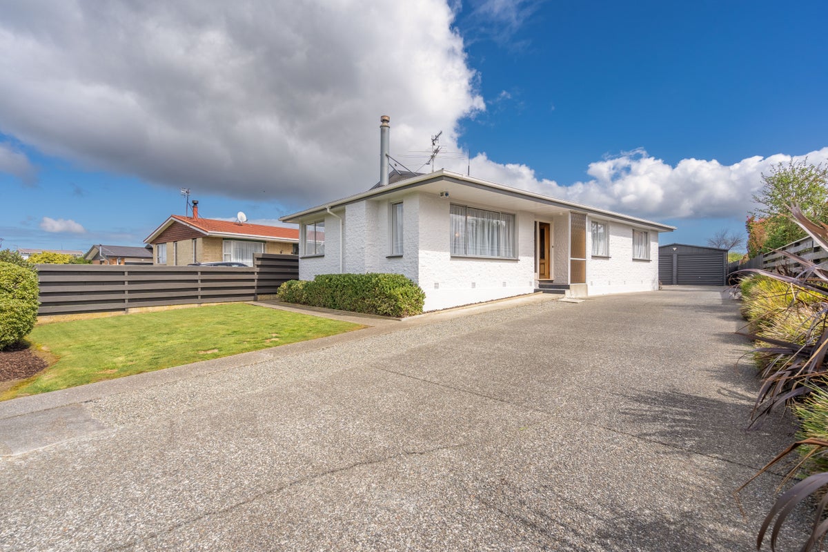 5 Seddon Place, Kingswell, Invercargill - Carousel 1