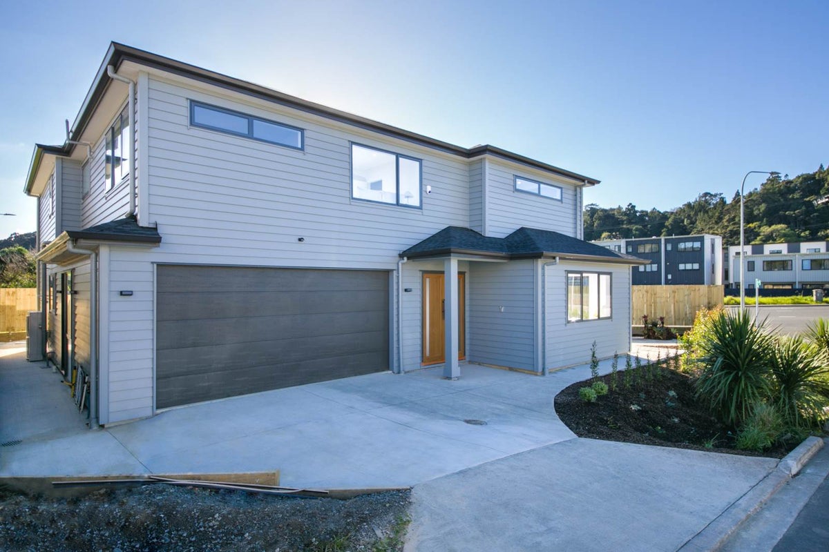 2 Agnew Place, Albany, Auckland - Carousel 1