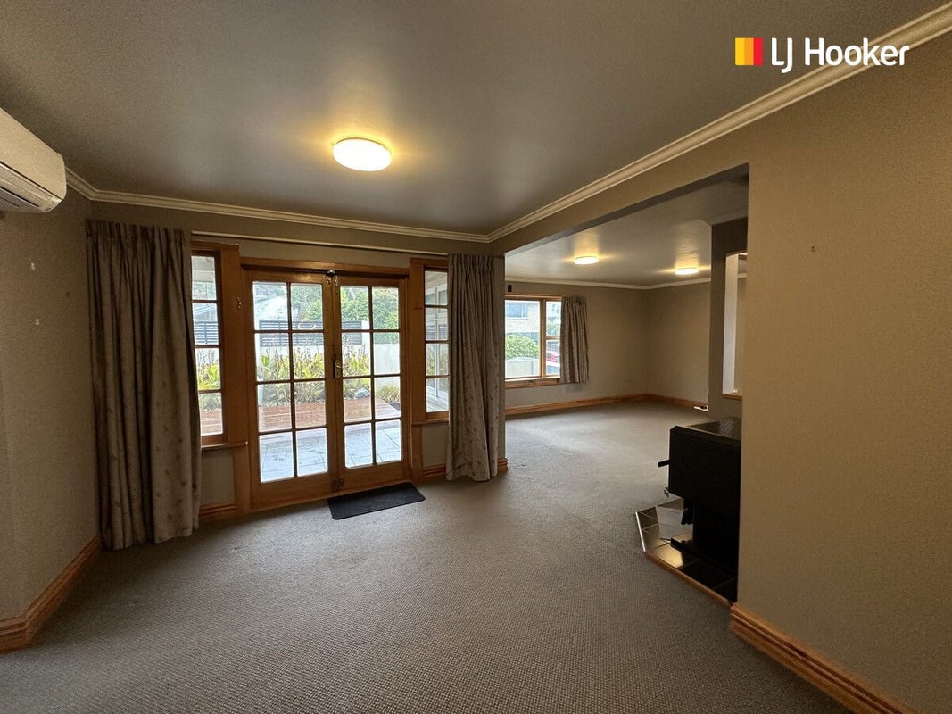 7 Springdon Avenue, Sawyers Bay, Port Chalmers - Carousel 2