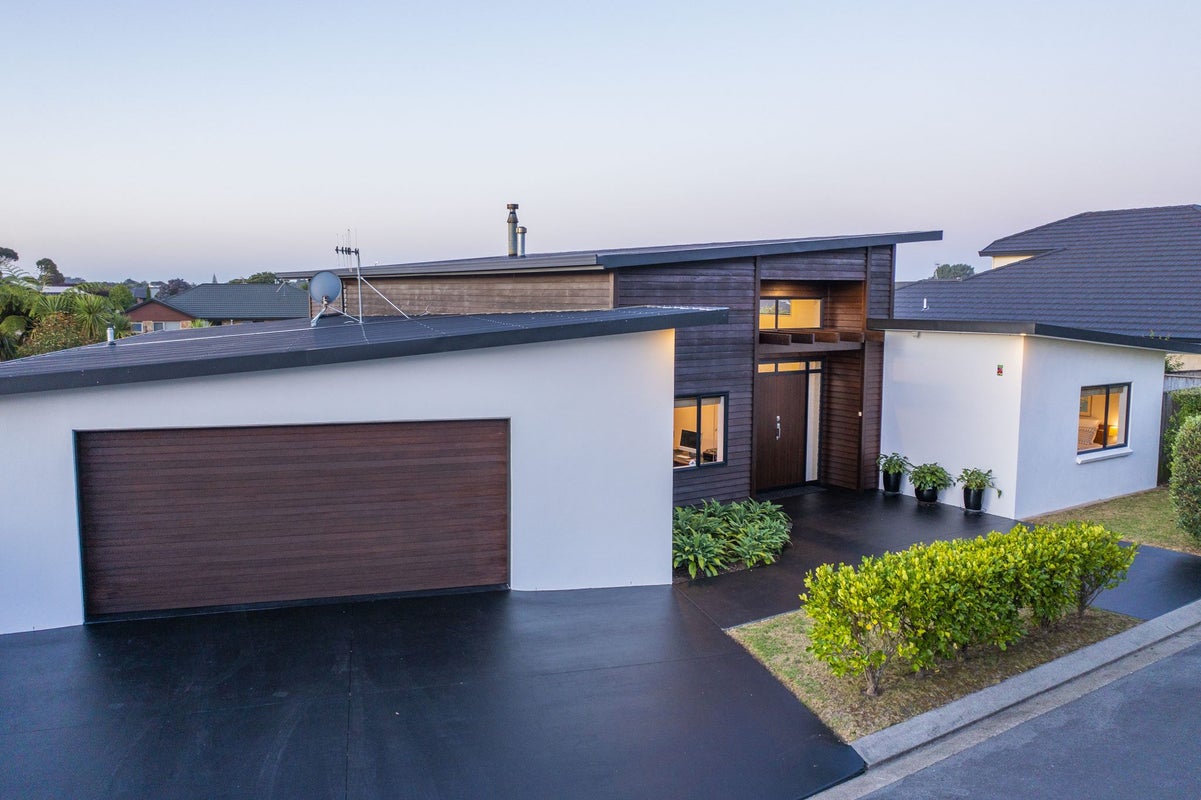 36 Monarch Place, Paraparaumu Beach, Paraparaumu - Carousel 1