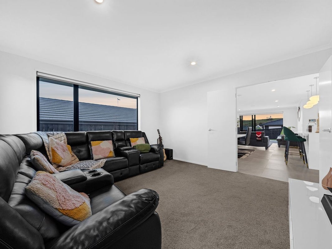 11 Bathurst Crescent, Pokeno - Carousel 2