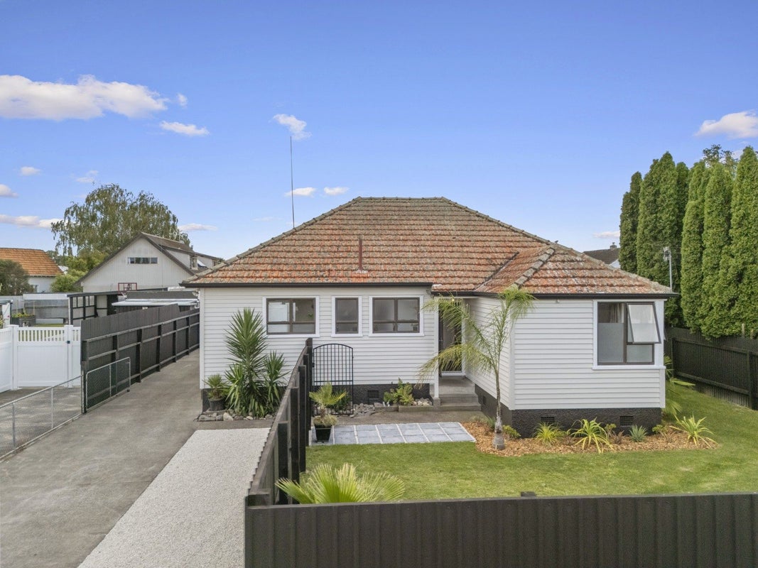 608 Titoki Street, Mahora, Hastings - Carousel 2
