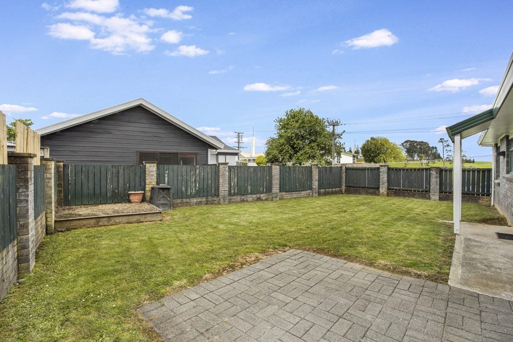 28A Foster Road, Temple View, Hamilton - Carousel 2