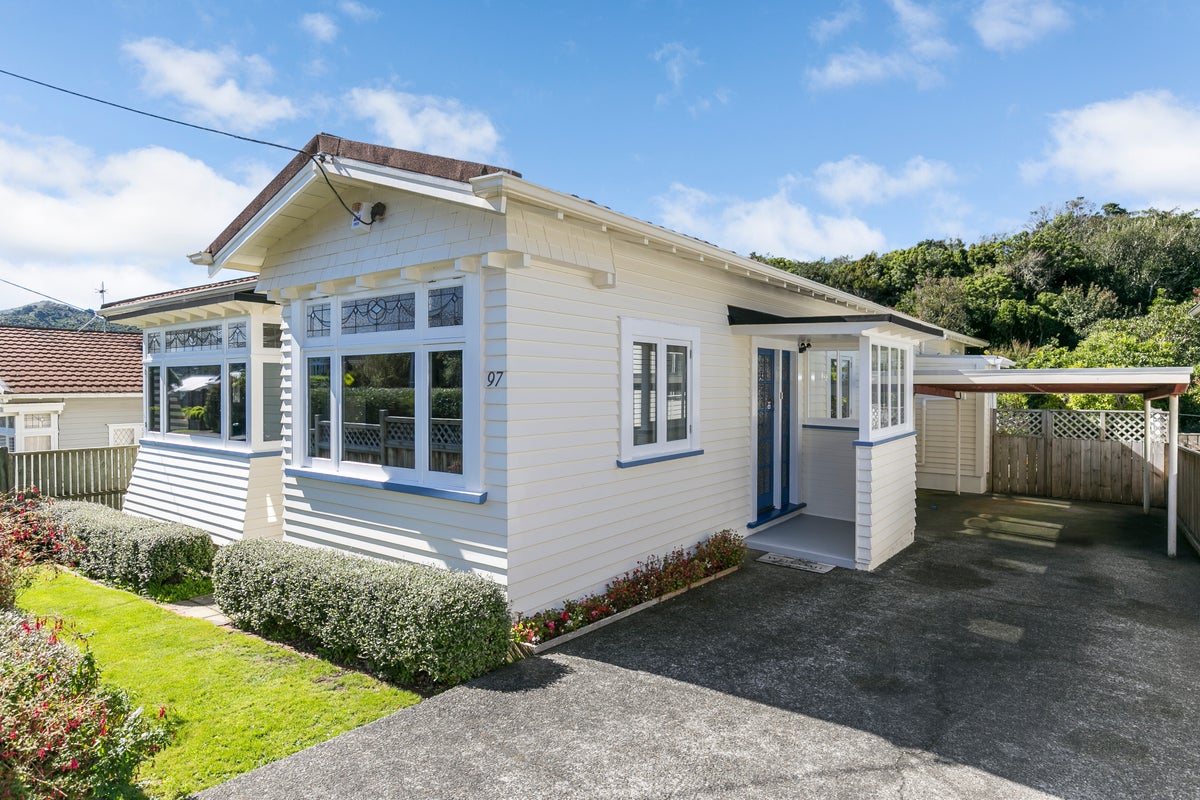 97 Campbell Street, Karori, Wellington - Carousel 2